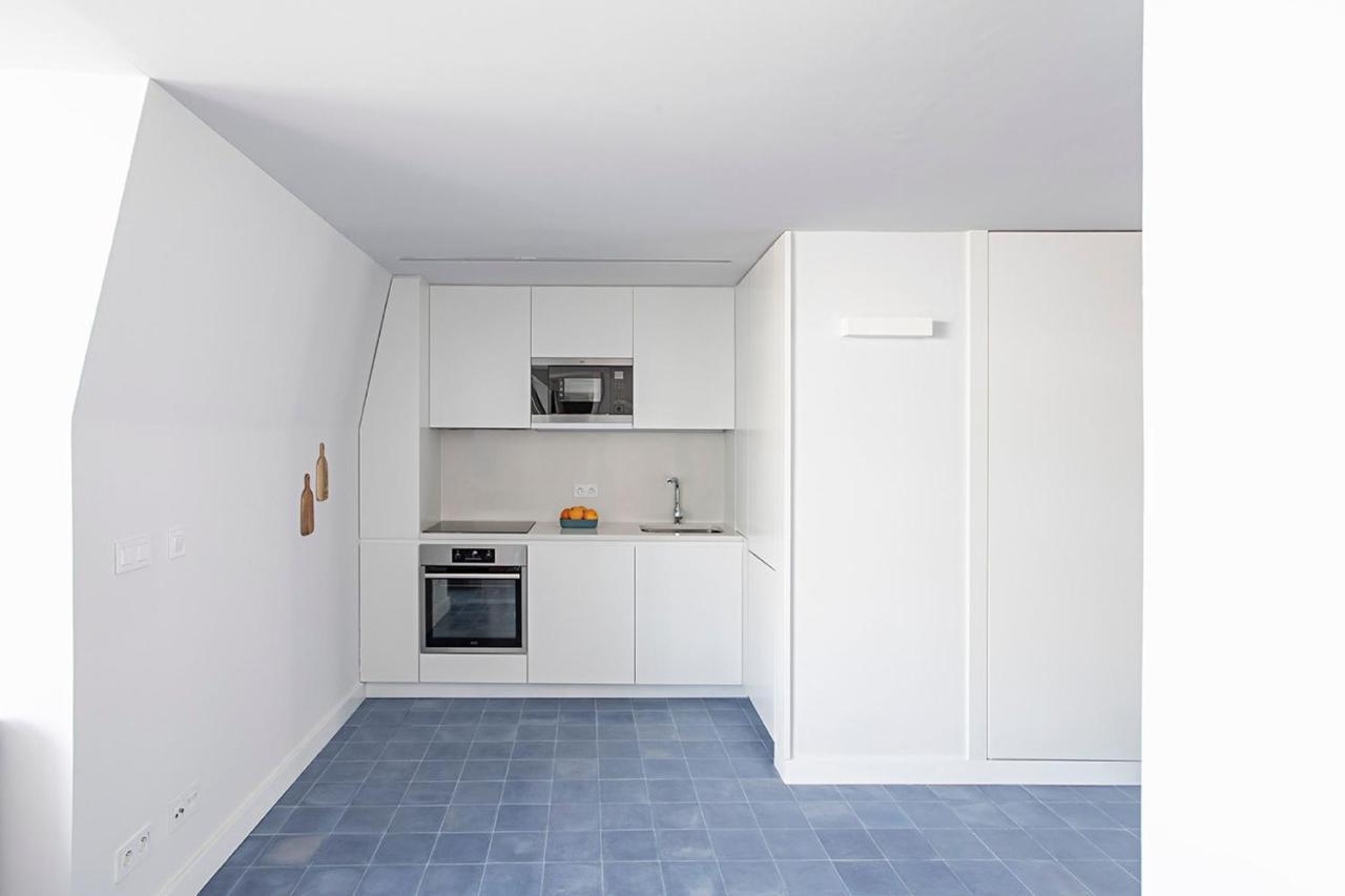 Piso Azul Premium Apartments In Bairro Alto By Lovelystay Lissabon Exterior foto